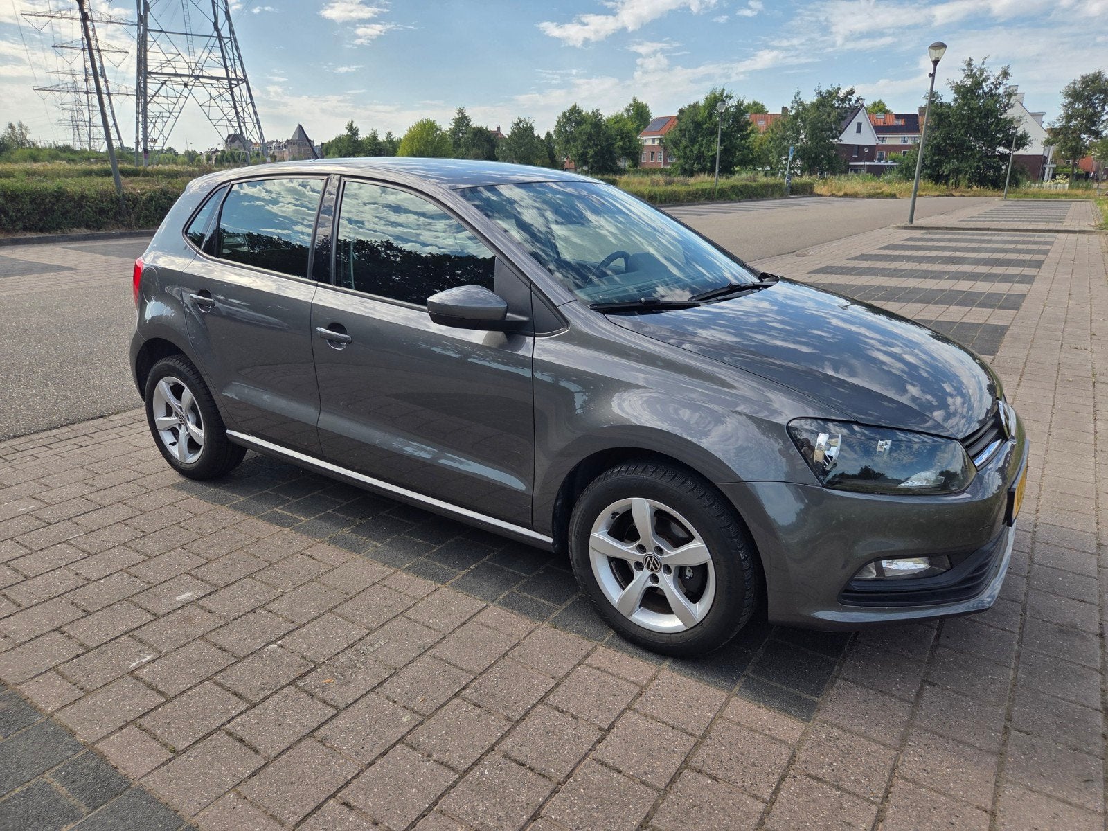Volkswagen Polo 1.0 TSI 55KW 2017 Grijs, 74 pk, Handgeschakeld, Particulier, 3 cilinders
