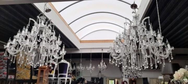 2 x unieke kristallen kroon luchters met 30 lpnt ³etagere, Ophalen of Verzenden, Zo goed als nieuw
