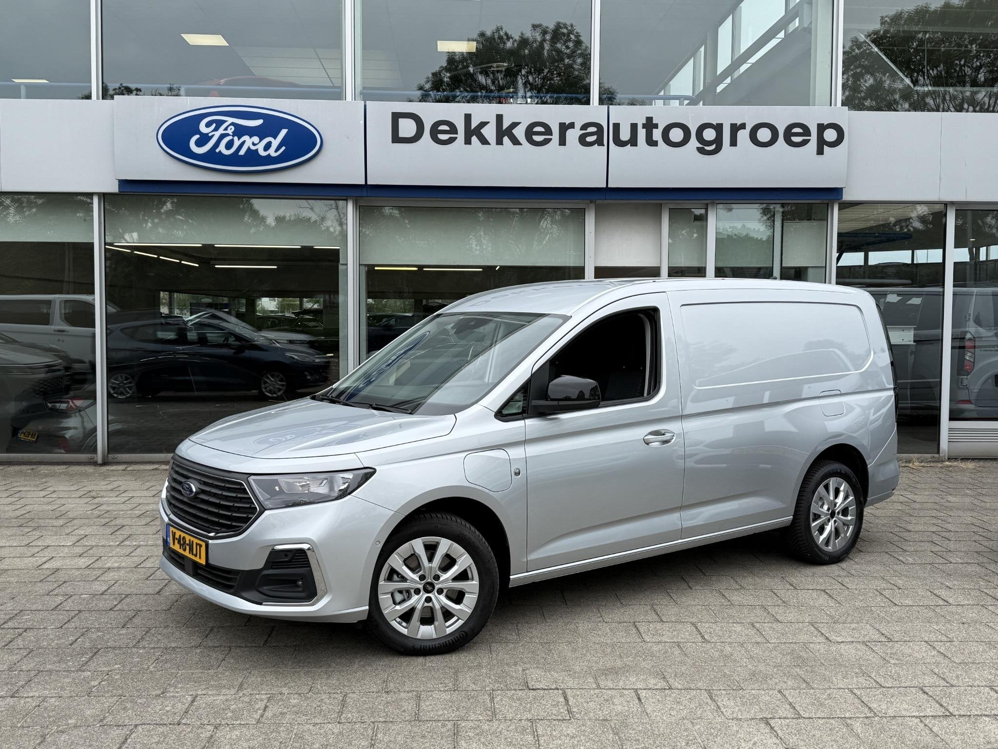Ford Transit Connect 1.5 EcoBoost PHEV L2 Limited, Auto's, Euro 6, 4 cilinders, 150 pk, Bedrijf