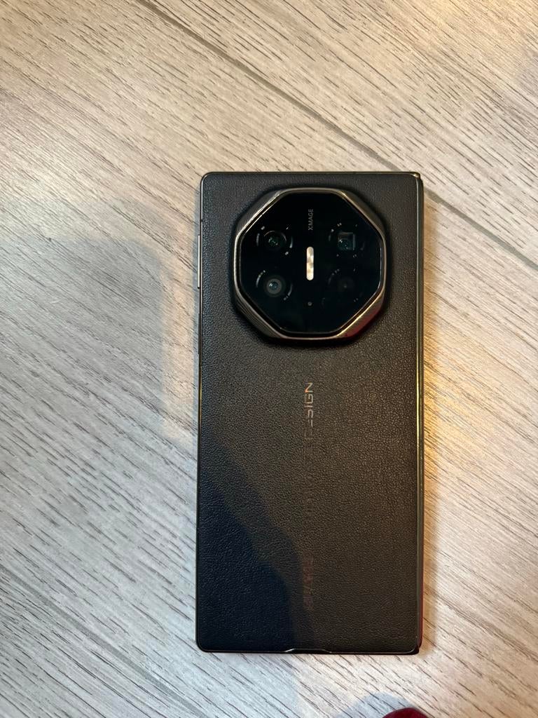 Huawei Mate XT Ultimate Design - Zo goed als nieuw, Telecommunicatie, Mobiele telefoons | Huawei, Zwart, Touchscreen, Ophalen of Verzenden