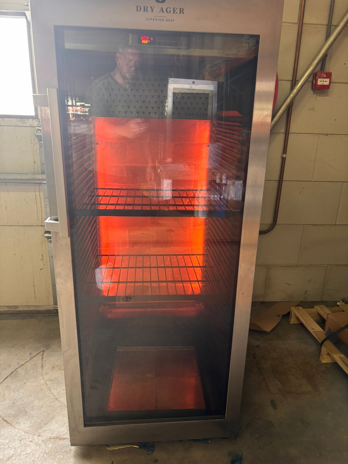 Dry Ager DX1000, dry aged kast, Ophalen