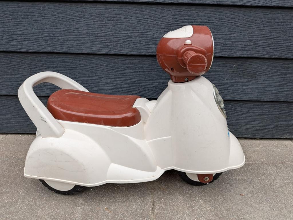 Loop auto scooter met geluid, Ophalen, Gebruikt