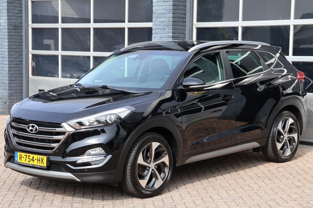 Hyundai TUCSON 1.6 T-Gdi 177 pk lederen bekleding, trekhaak, Auto's, Voorwielaandrijving, Gebruikt, 4 cilinders, Zwart
