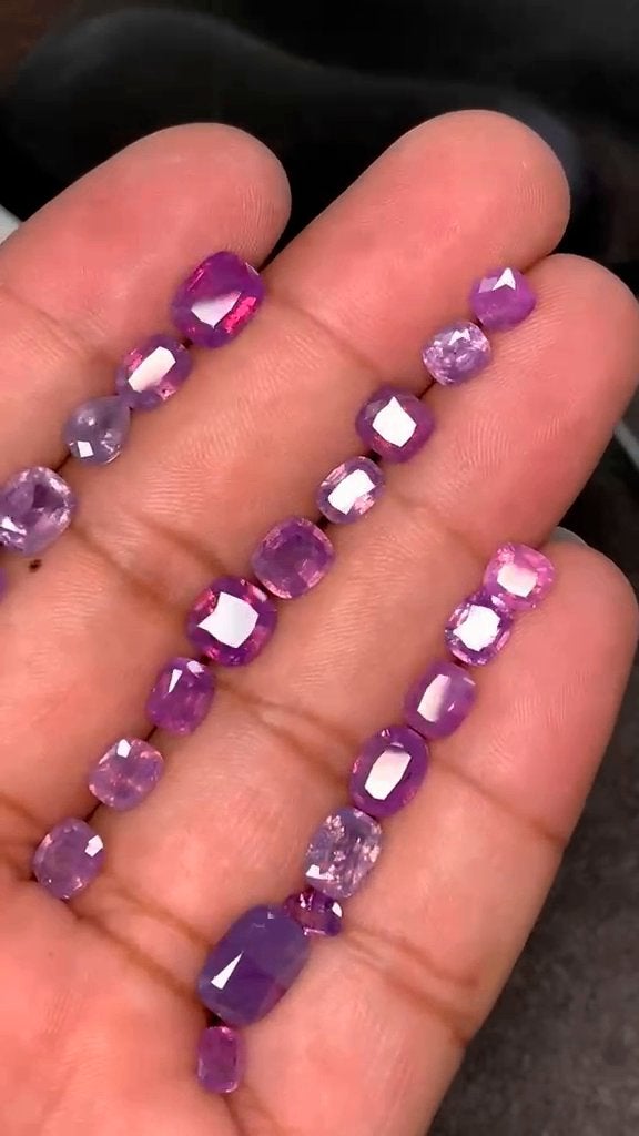 set van 25 karaat Kashmir saffieren (lavendel/paars/roze), Ophalen of Verzenden, Nieuw