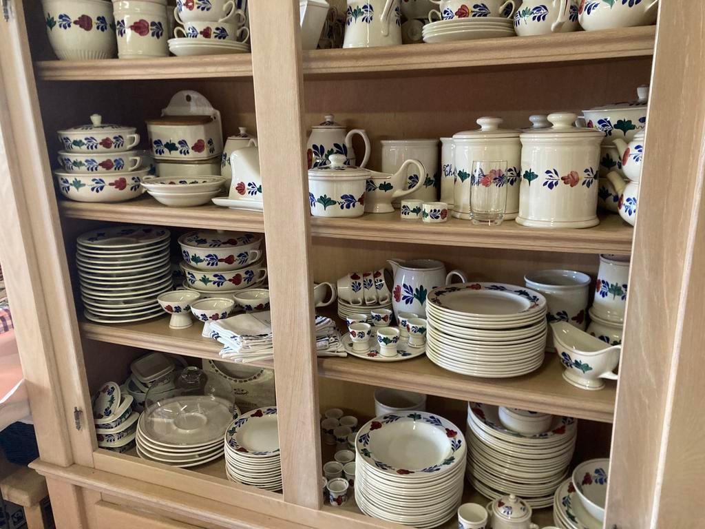 Boerenbont servies van alles wat zie de nieuwe foto’s, Overige typen, Ophalen of Verzenden, Zo goed als nieuw, Aardewerk