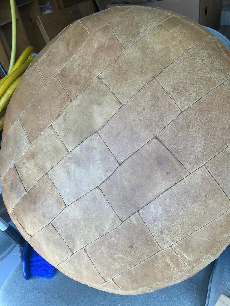 Leren poef, Ophalen, Gebruikt, Leer, 50 tot 75 cm