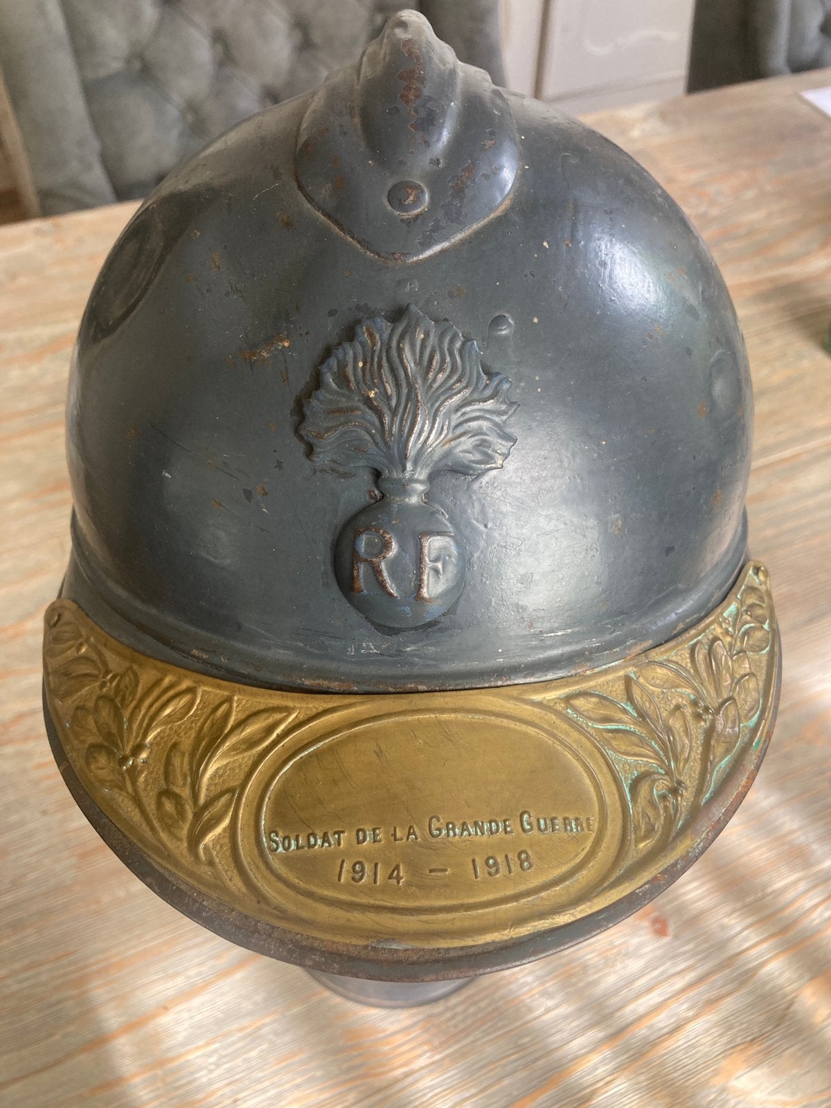 Franse Adrian M15 infanterie helm WW1 compleet!, Ophalen of Verzenden, Landmacht, Helm of Baret