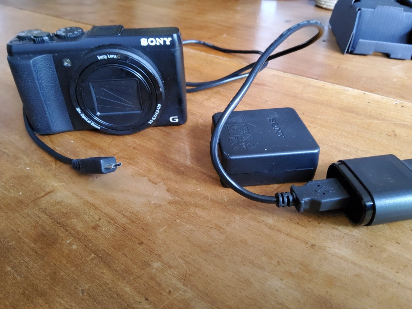 Sony DSC-RX100M3  gebruikt, maar in goede staat
