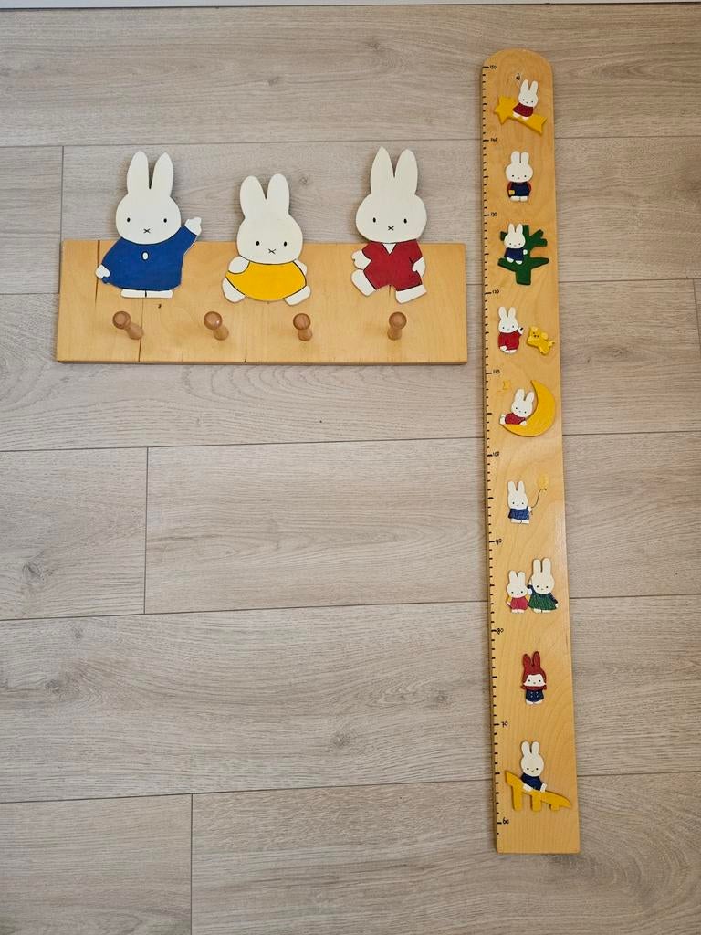 Nijntje kapstok en meetlat voor de babykamer, Ophalen, 100 tot 150 cm, Zo goed als nieuw, Kinderkapstok