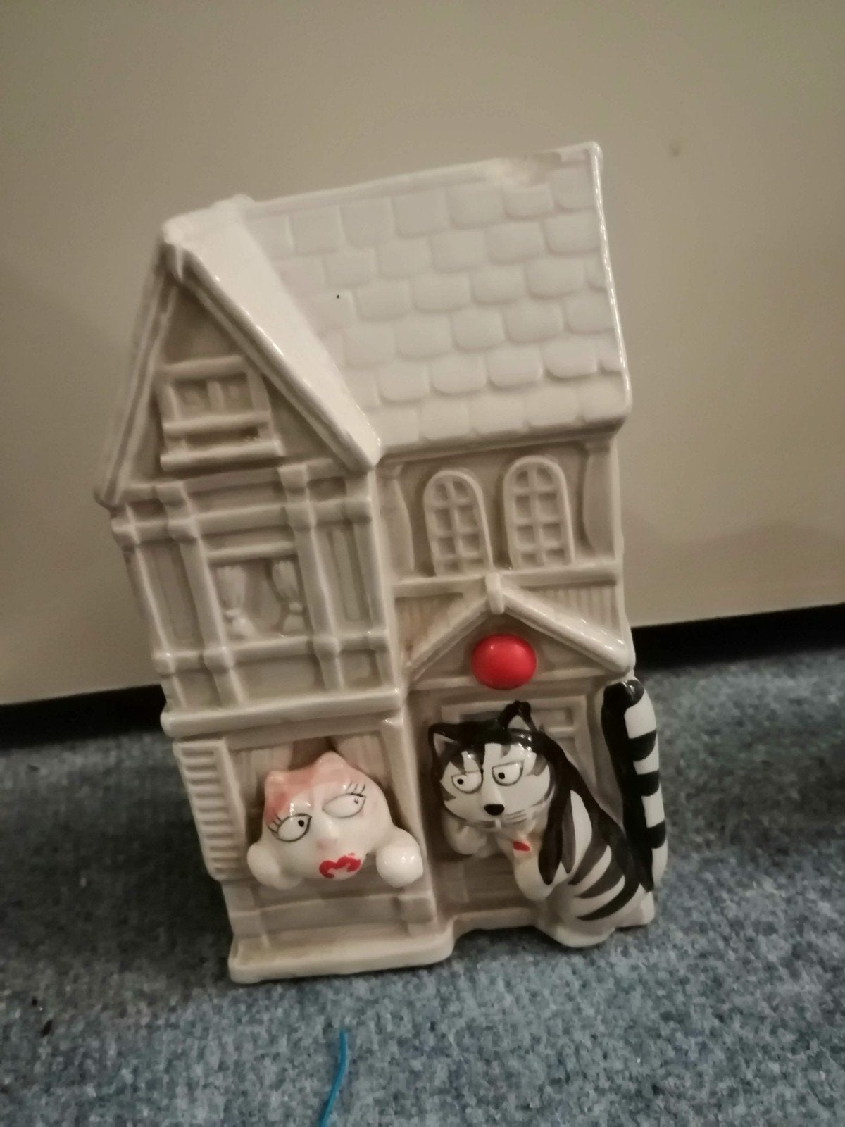 Vintage spaarpot huis met 2 katten, Verzamelen, Ophalen of Verzenden, Gebruikt