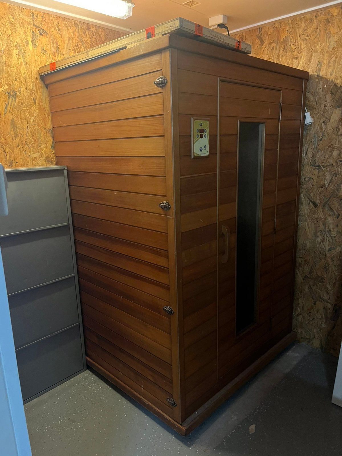 Goed werkende infrarood sauna, Ophalen, Zo goed als nieuw, Complete sauna