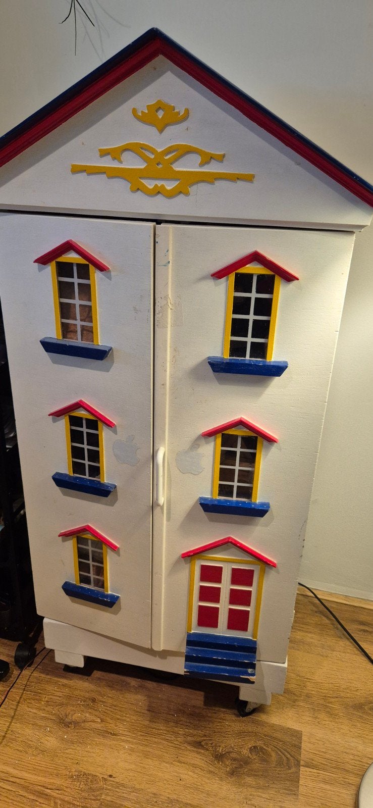 Groot Poppenhuis met Meubeltjes - Opknapper, Ophalen, Gebruikt, Poppenhuis