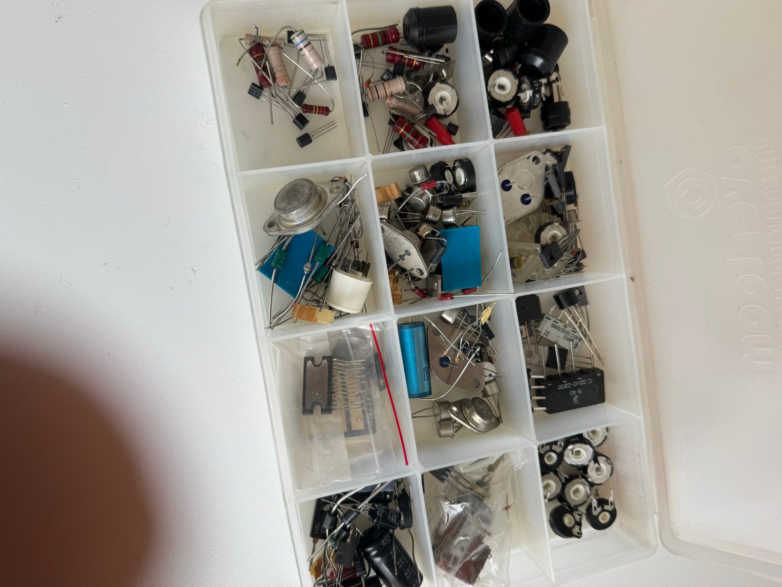 Partijen elektronica componenten en connectoren, Ophalen of Verzenden, Gebruikt