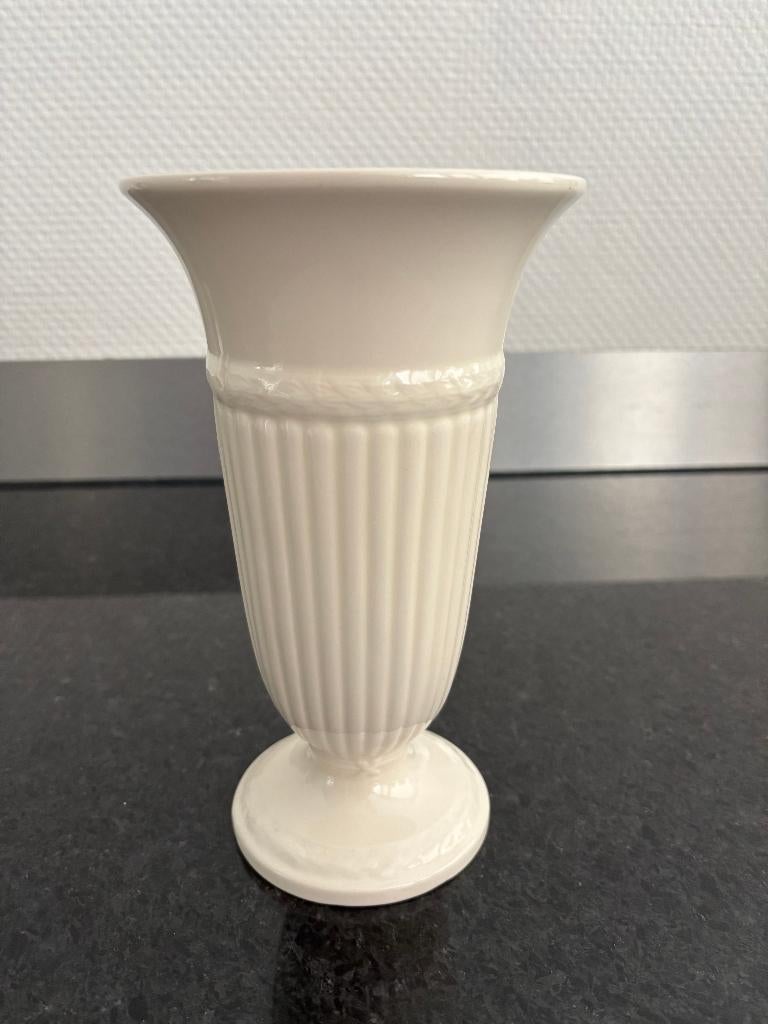 Wedgwood Edme vaas trompetvaas, 22 cm., Ophalen of Verzenden
