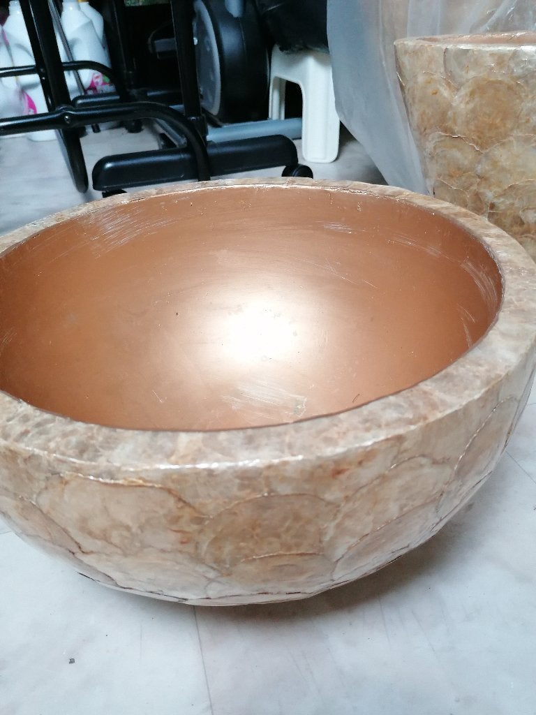 grote ronde schelpen pot Erik Kuster Stijl, Ophalen, Overige materialen, 40 cm of meer, Rond