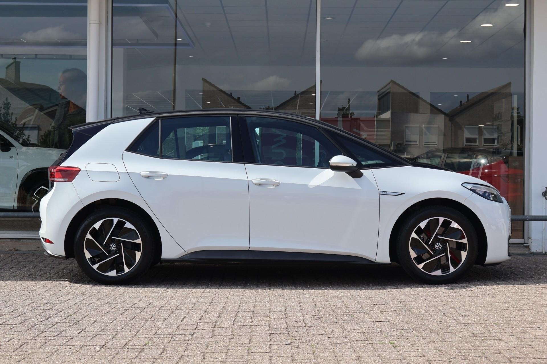 Volkswagen ID.3 Life 58 kWh 204pk SoH | PDC | Carplay | Stoe, Auto's, Volkswagen, Automaat, 12 maanden, Gebruikt, 375 min