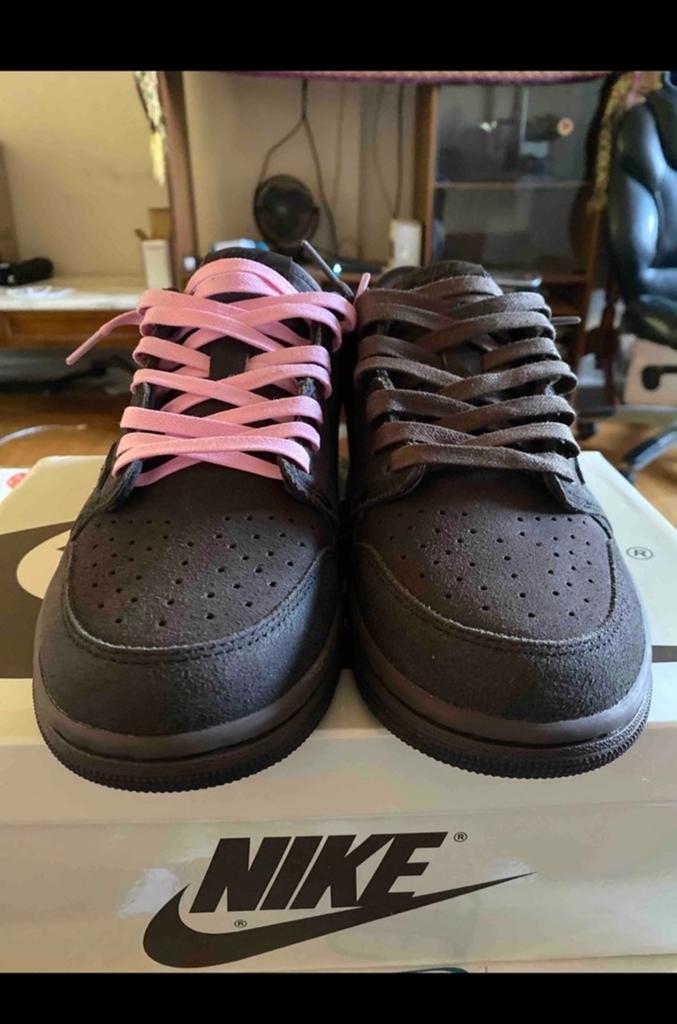 Travis scott velvet brown, Ophalen of Verzenden, Nieuw, Bruin