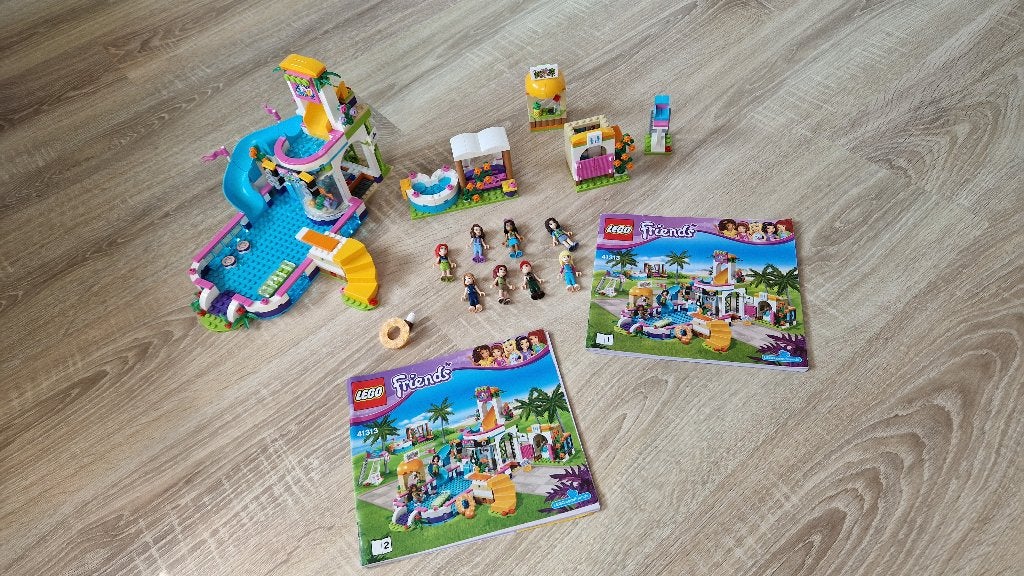 Lego Friends 41313 Zwembad incl. boekje en legobak, Kinderen en Baby's, Speelgoed | Duplo en Lego, Gebruikt, Lego, Friends, Inclusief minifiguren