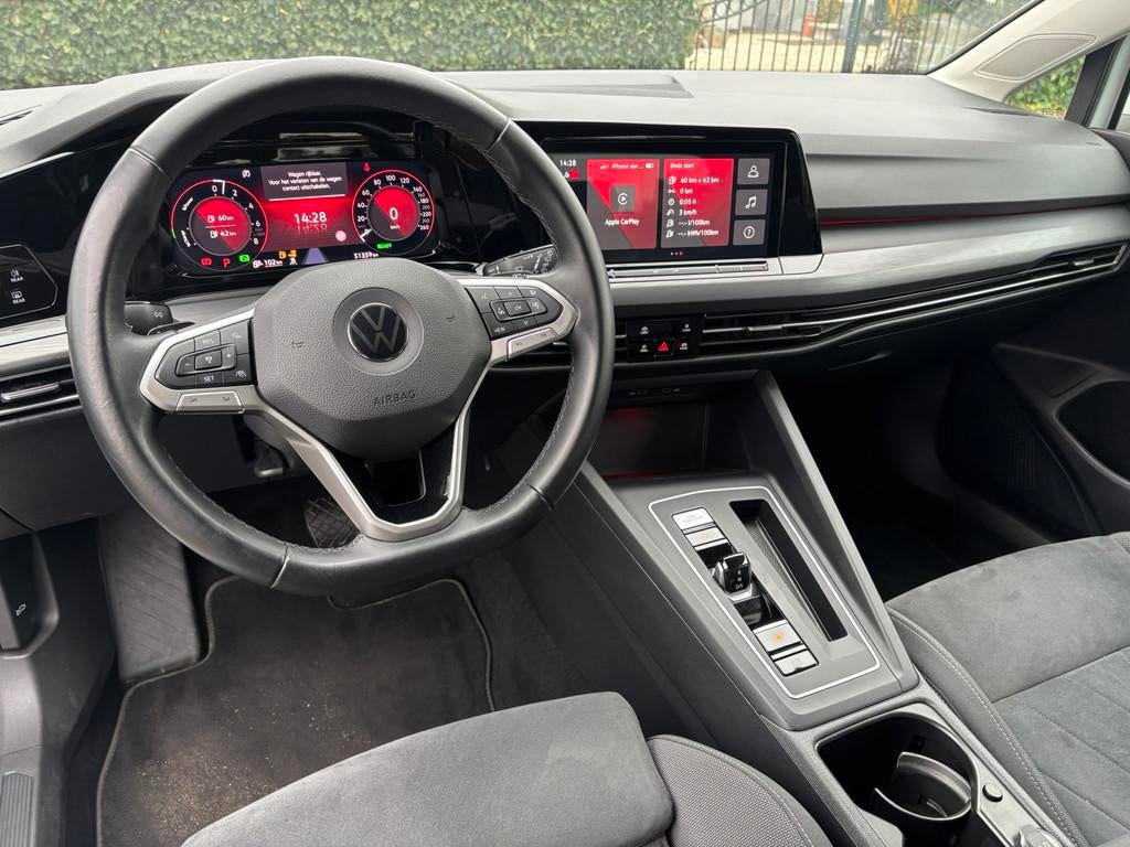 Volkswagen Golf 1.4 eHybrid Style | Cruise | Climate | Stoel, Gebruikt, Euro 6, 4 cilinders, Adaptive Cruise Control