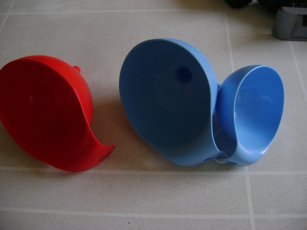 3 nieuwe trechters van ikea2blauwe 9x9 1rode 12hx13lang, IKEA, Kunststof, Nieuw, Ophalen of Verzenden