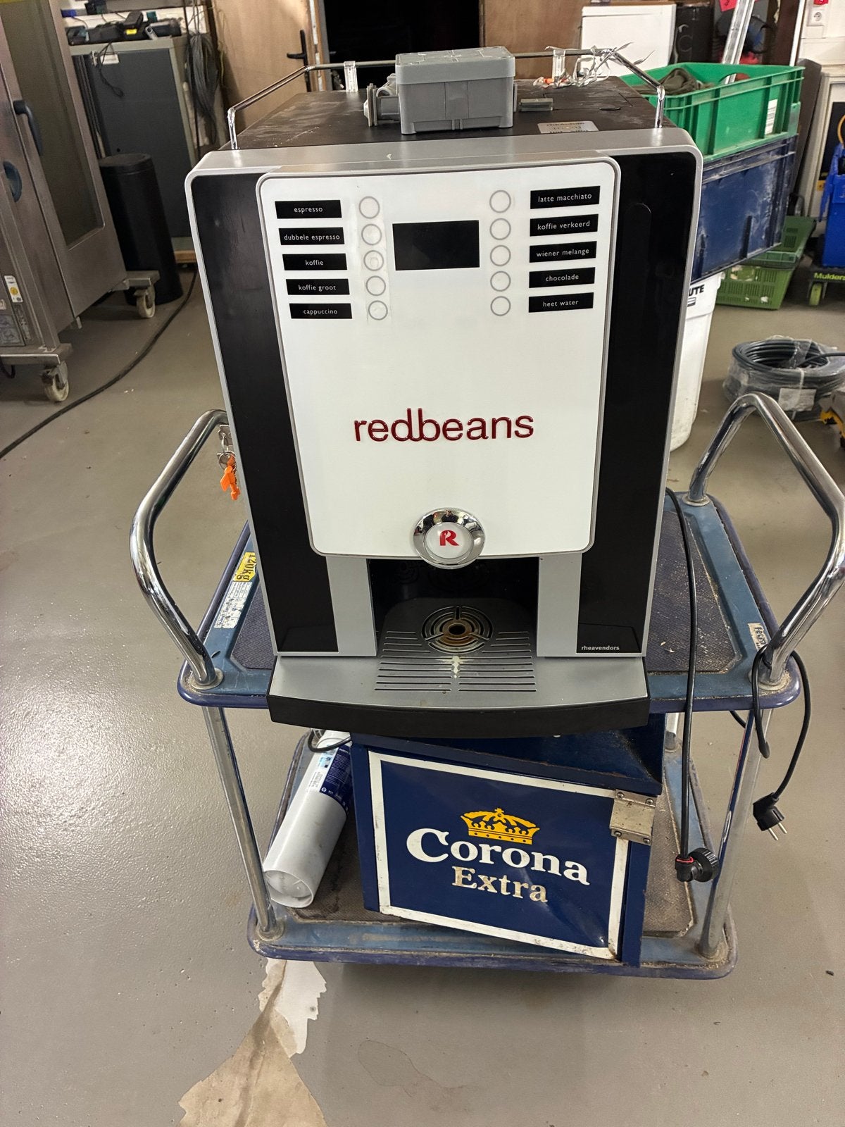 Redbeans professionele koffiemachine - diverse dranken, Ophalen, Gebruikt, 10 kopjes of meer, Koffiemachine