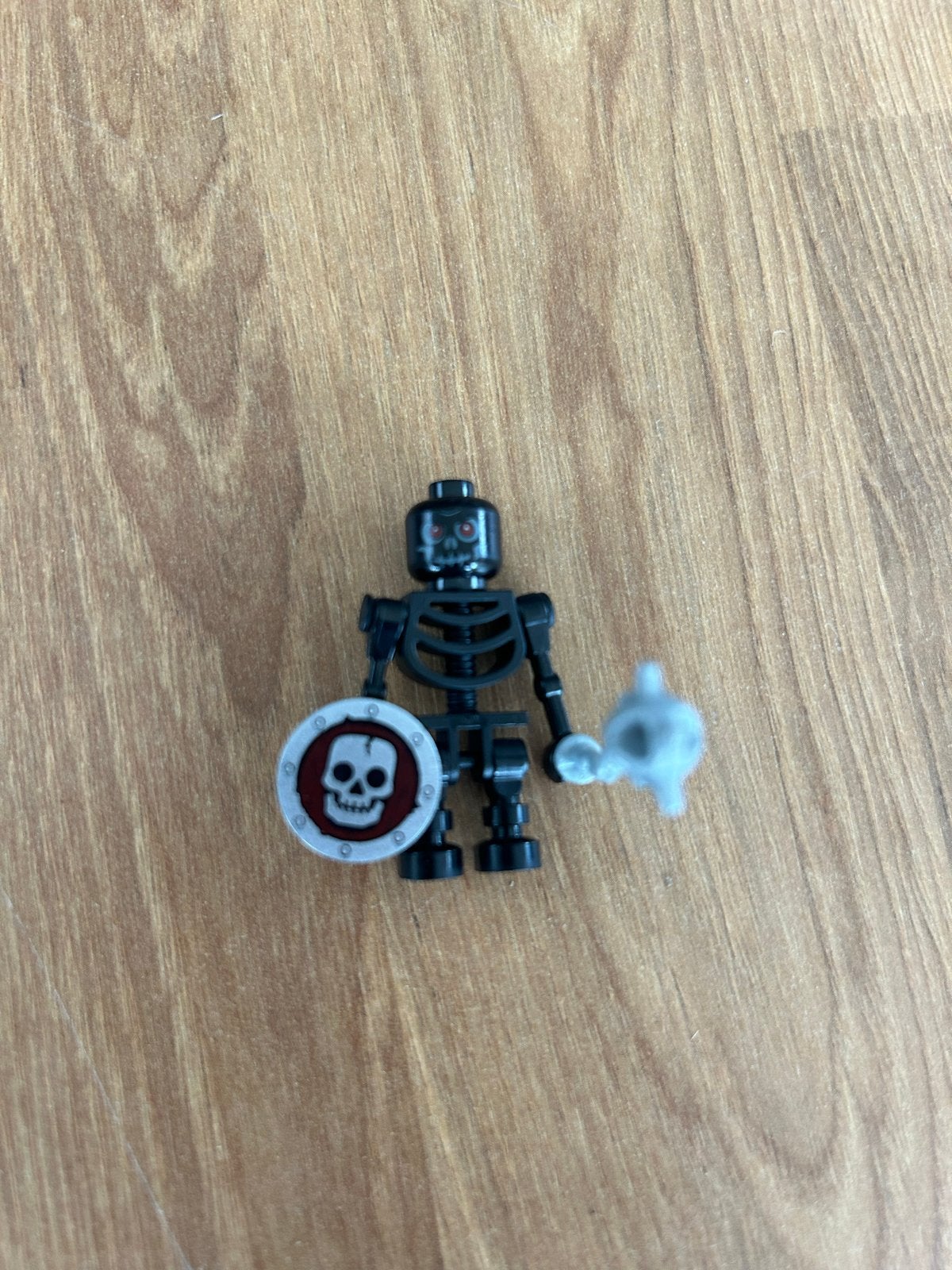LEGO Castle 7079 Gouden Minifiguur Shadow Skeleton, Ophalen of Verzenden, Gebruikt