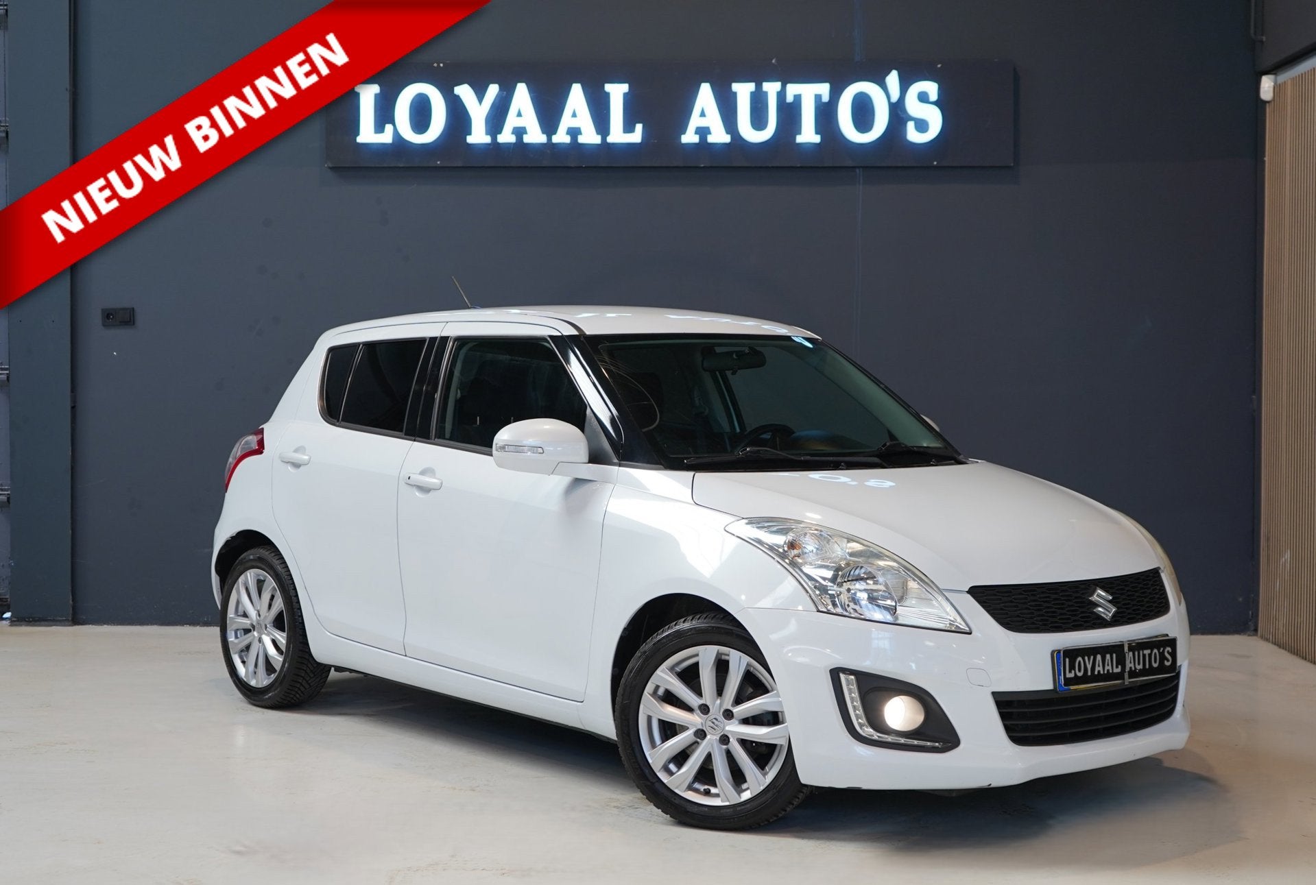 Suzuki Swift 1.2 Colorline EASSS | STOELVERW. | AIRCO | APK, Auto's, Suzuki, Voorwielaandrijving, Stof, Gebruikt, 1242 cc