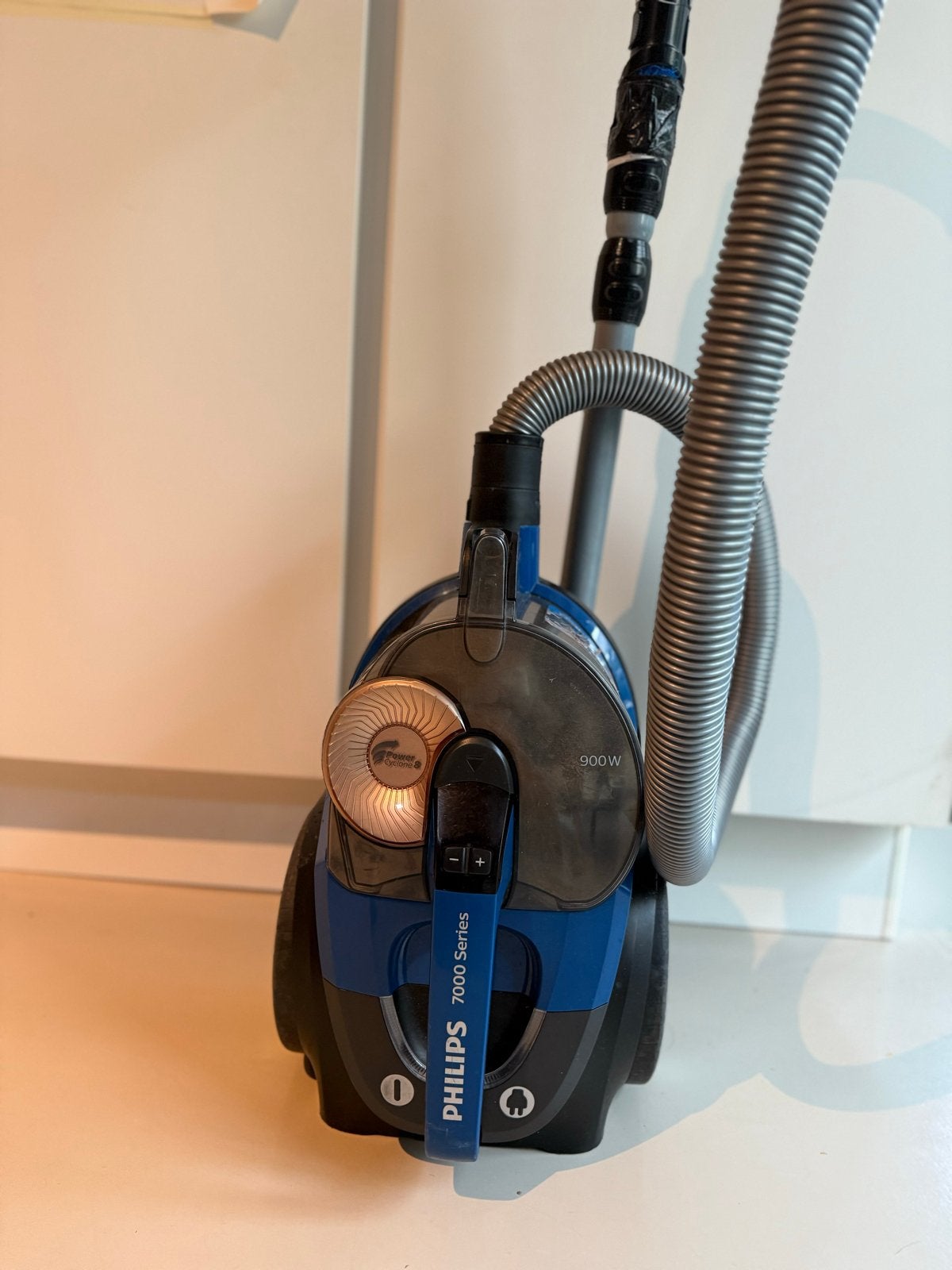 Philips 7000 Series Stofzuiger Zakloos!, Ophalen, Gebruikt, Philips, 2000 watt of meer