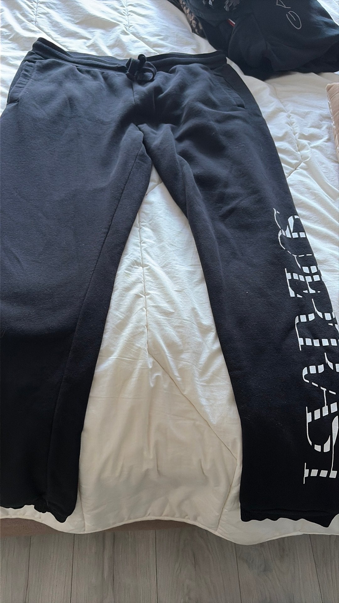Supertrash jogging broek maat L, Zwart, Maat 42/44 (L), Ophalen of Verzenden, Lang