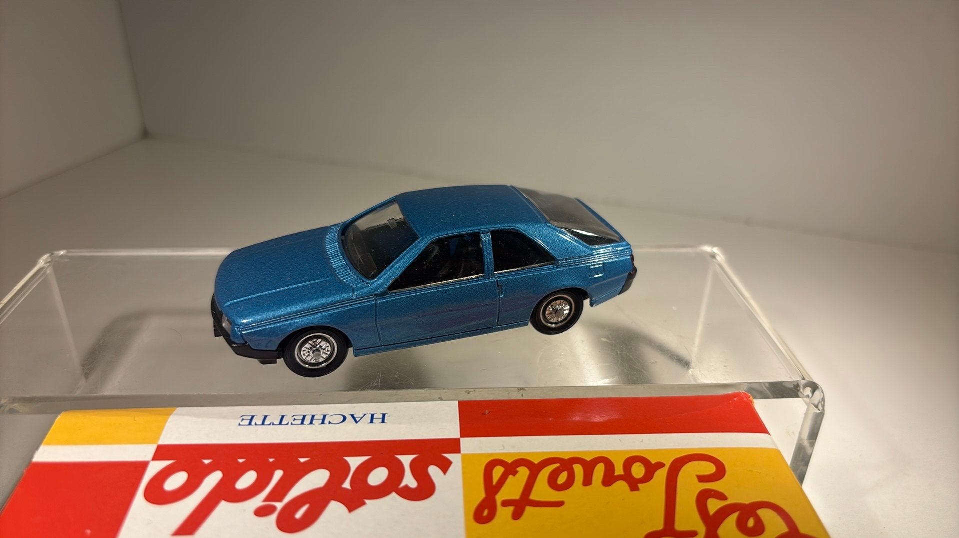 Renault fuego solido 1.43, Auto, Solido, Ophalen of Verzenden, A