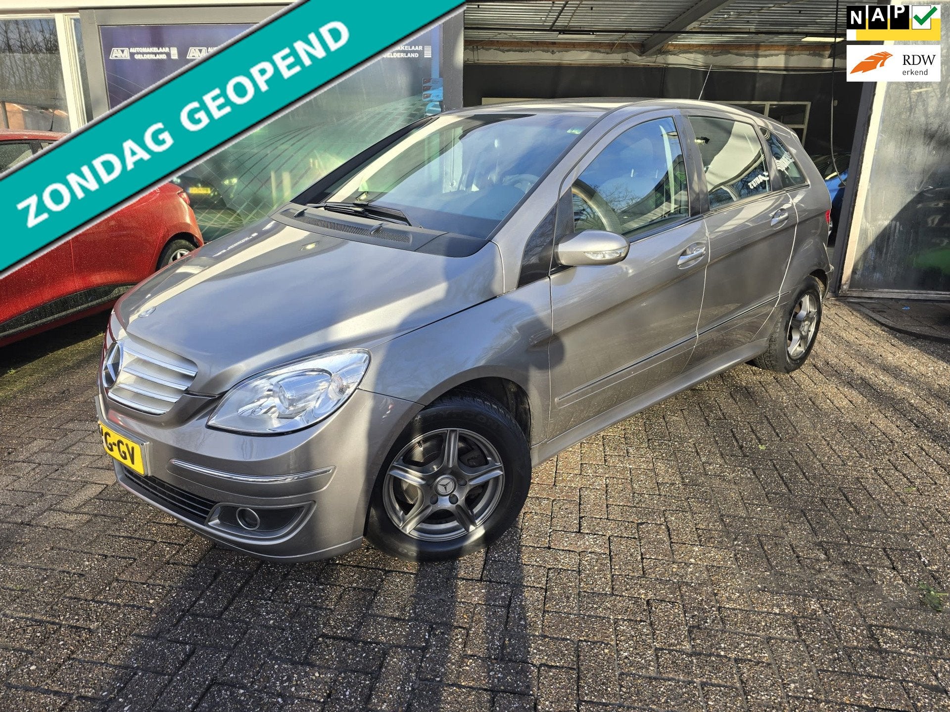 Mercedes-Benz B-klasse 170 | AUTOMAAT| 12MND GARANTIE | AIRC, Stof, Gebruikt, 4 cilinders, 116 pk