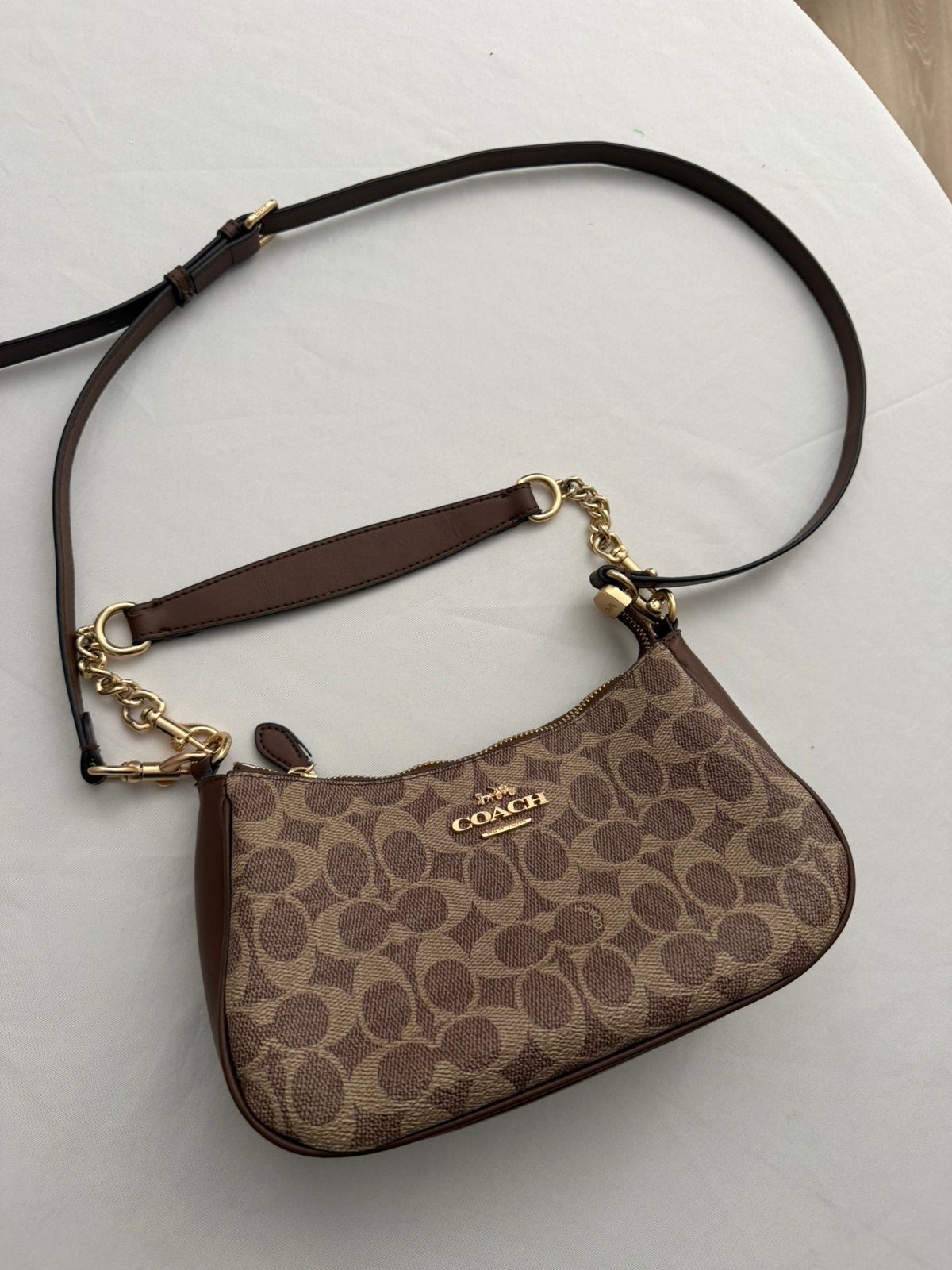 Coach monogram, Ophalen of Verzenden, Zo goed als nieuw, Bruin, Schoudertasje