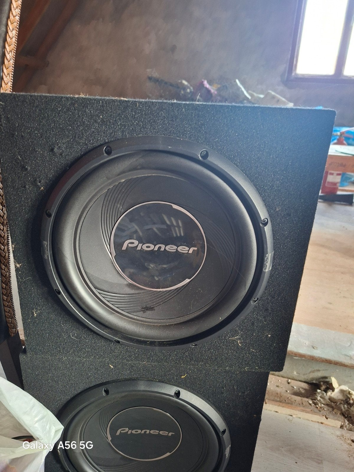 Pioneer subwoofer