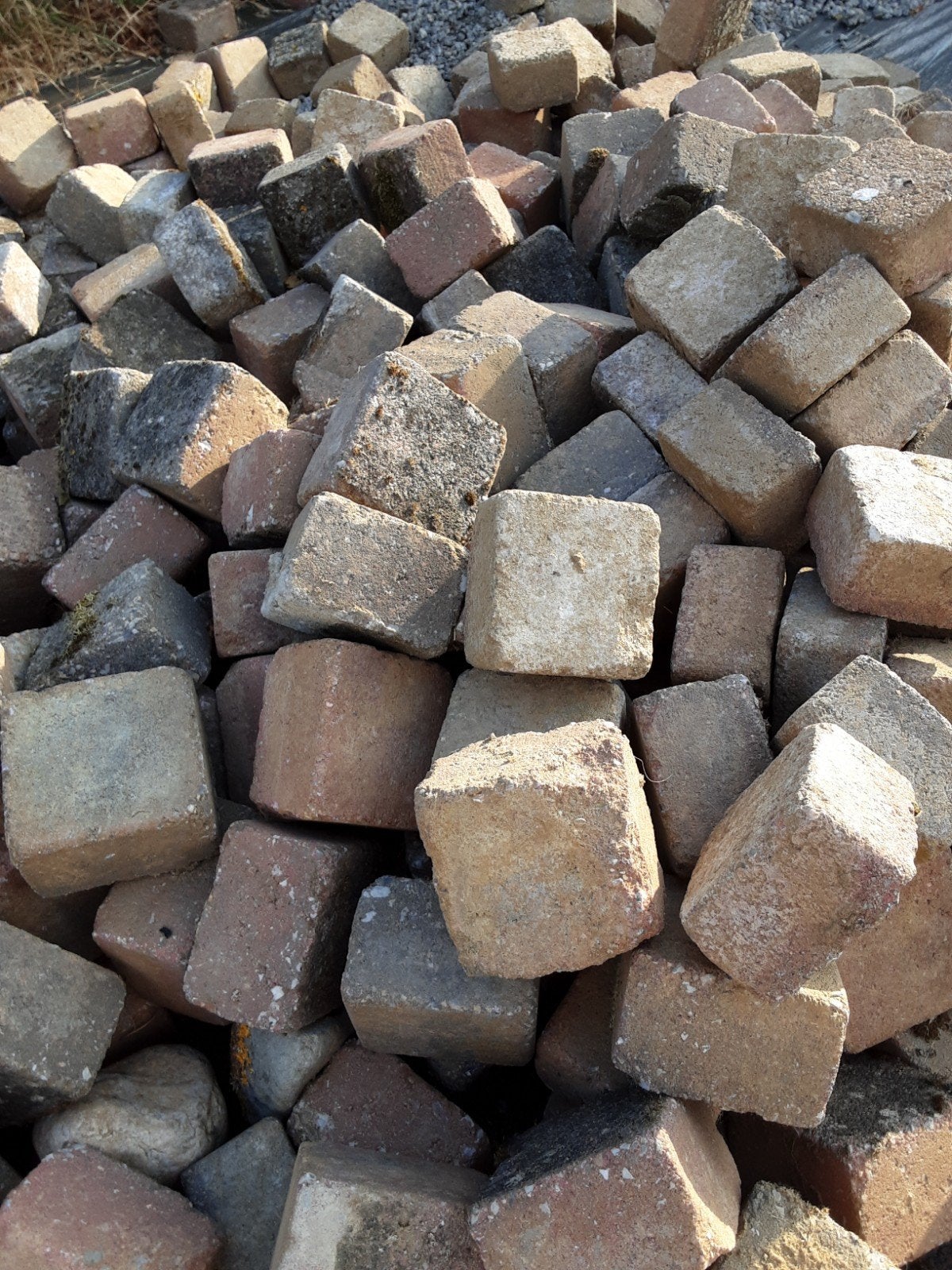 Koppelstones, Ophalen