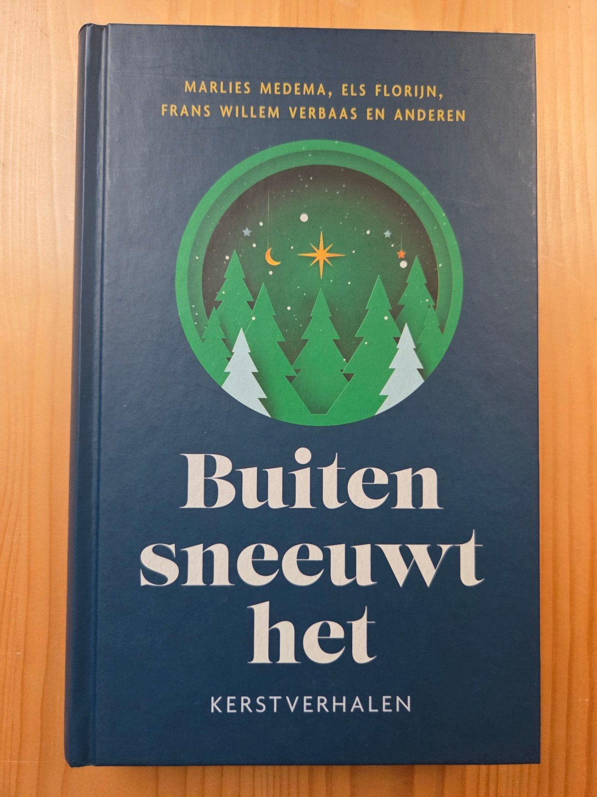 Frans Willem Verbaas - Buiten sneeuwt het, Ophalen of Verzenden, Gelezen, Frans Willem Verbaas; Marlies Medema; Diverse auteurs; Els Fl...