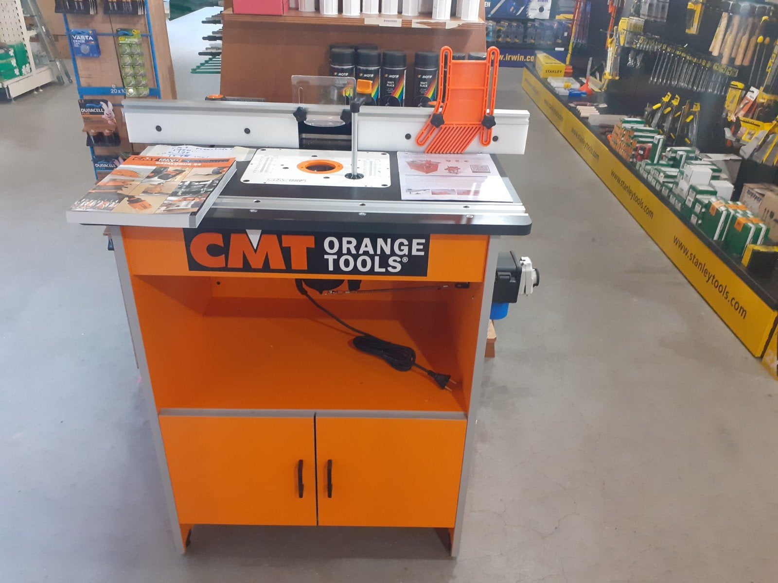 nieuwe cmt freestafel met 2400 w bovenfrees 1300 euro HHZB, CMT Orange Tools, Nieuw, Ophalen of Verzenden, Bovenfrees