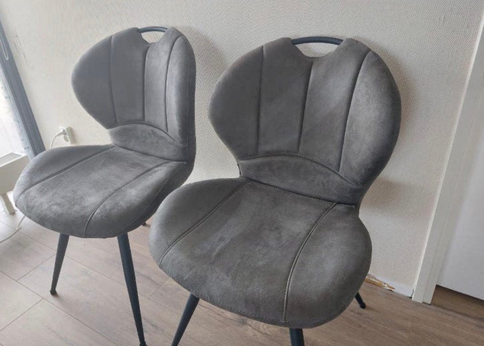 2 Stoelen, Ophalen, Zo goed als nieuw, Twee
