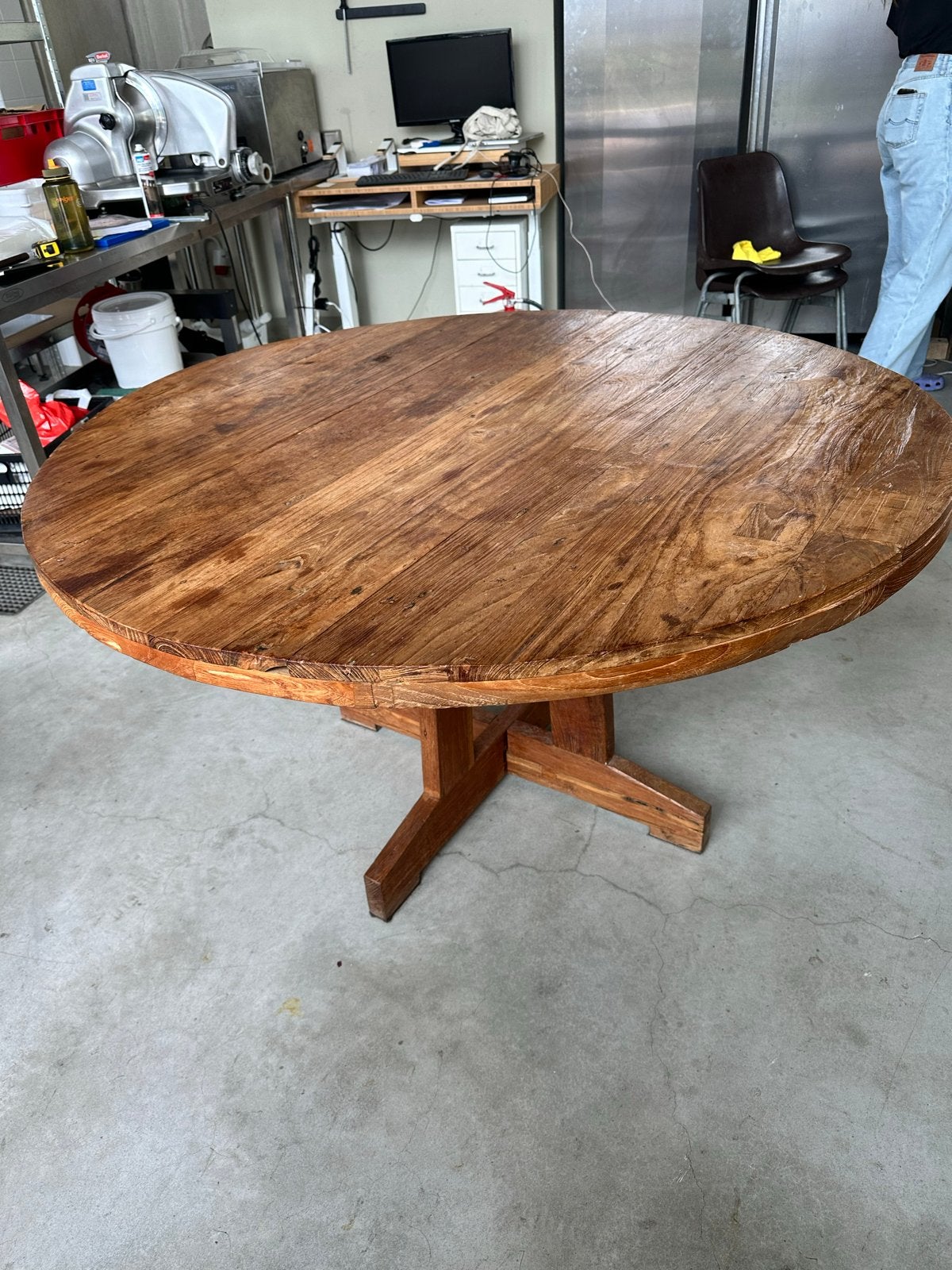 Massieve houten ronde tafel - robuust en sfeervol, Ophalen, Gebruikt, 100 tot 150 cm, Rond