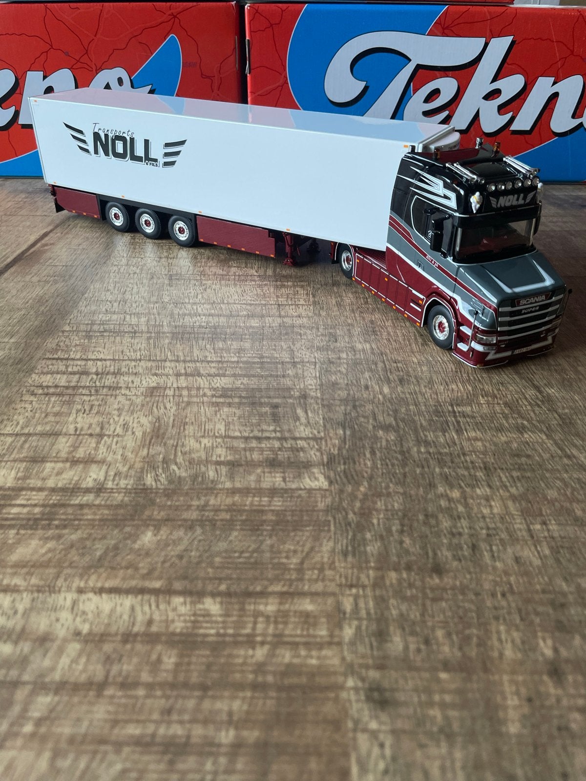 WSI Scania Noll, Hobby en Vrije tijd, Modelauto's | 1:50, Ophalen of Verzenden, Zo goed als nieuw, Bus of Vrachtwagen, Overige merken