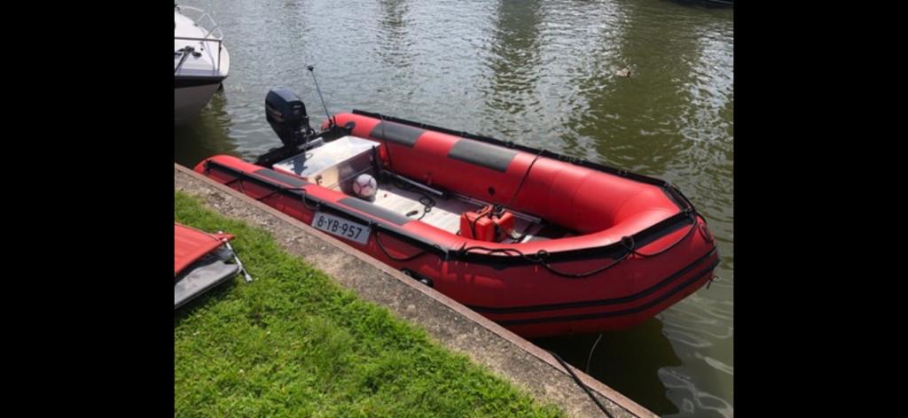 Quicksilver opblaasboot rib rubberboot mercurie, Watersport en Boten, Bootonderdelen, Gebruikt, Motor en Techniek, Motorboot, Ophalen