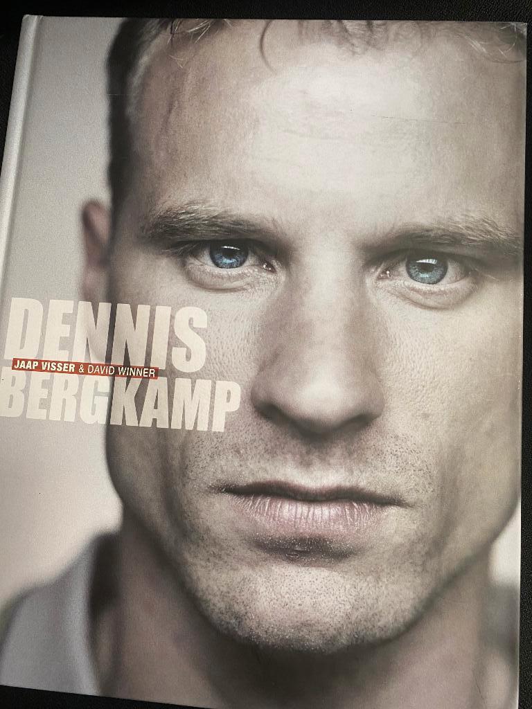 Dennis Bergkamp Kick Uitgevers, Ophalen, Diverse auteurs, Zo goed als nieuw, Balsport
