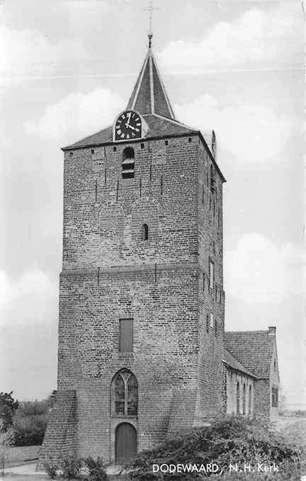301-354-029 Dodewaard Kerk, Verzenden, Voor 1920, Gelderland