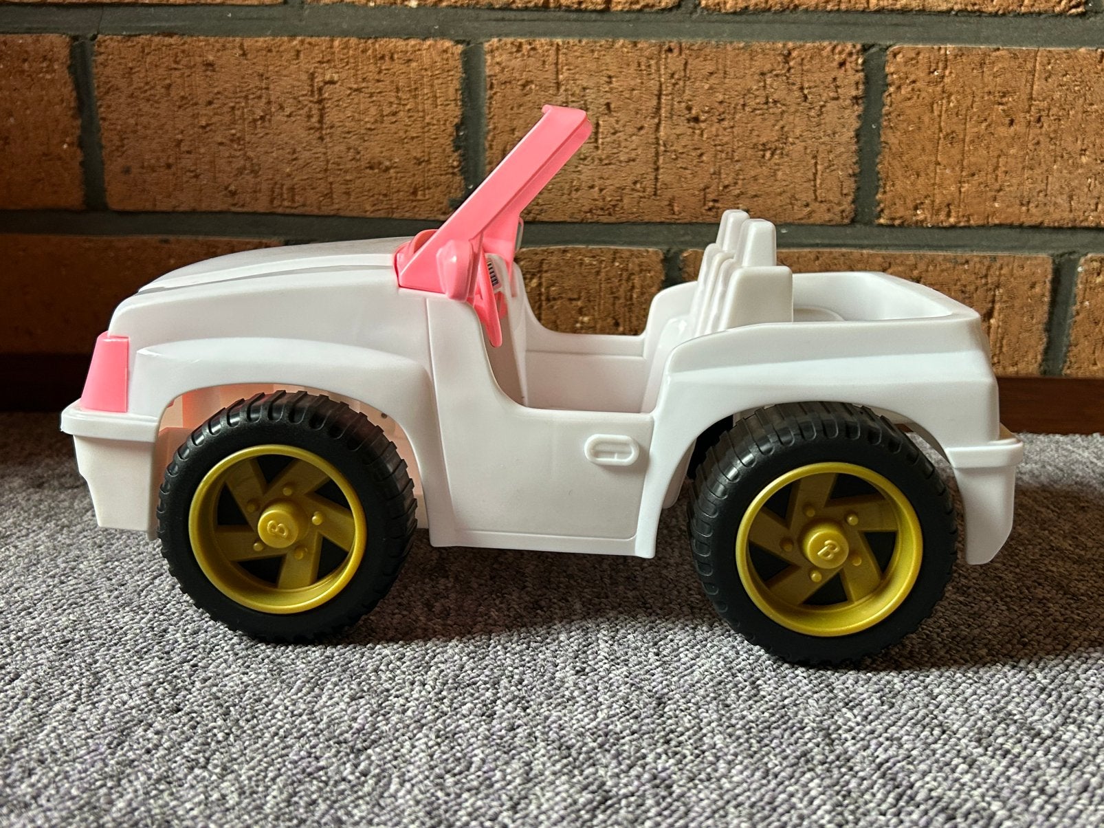 Barbie Jeep/Auto van Mattel, Ophalen of Verzenden, Zo goed als nieuw, Barbie