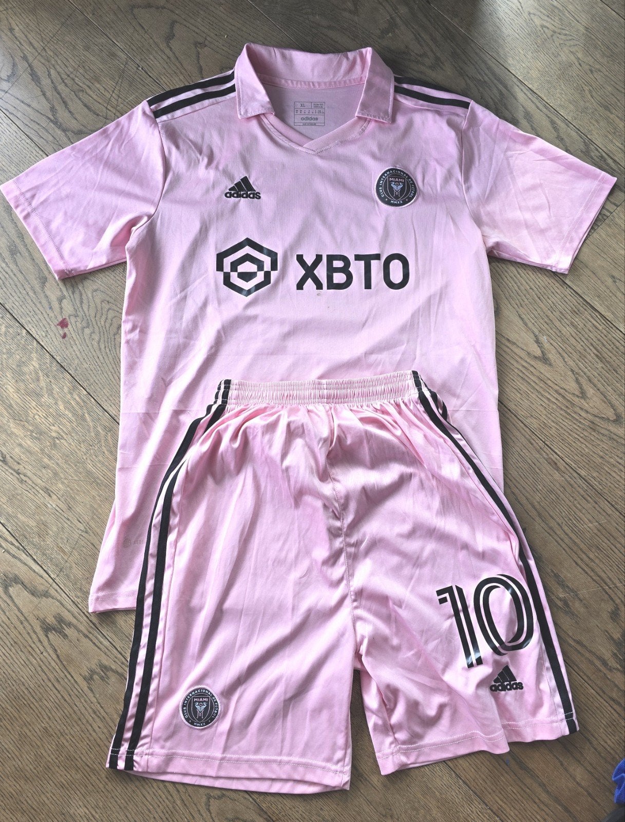 Adidas Inter Miami CF voetbaltenue - Maat XL, Maat 56/58 (XL), Ophalen of Verzenden, Adidas, Roze