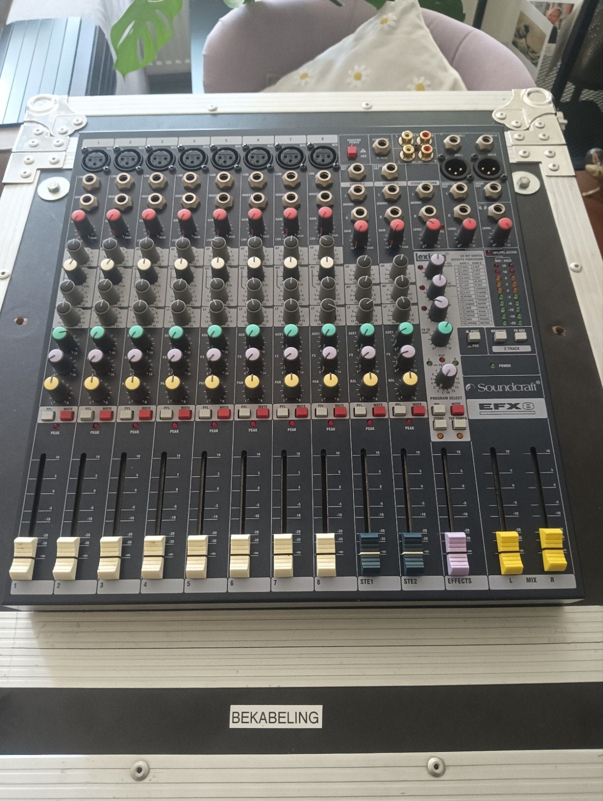 Soundcraft EFX8 Mengpaneel met Lexicon Effecten, Muziek en Instrumenten, Mengpanelen, Ophalen of Verzenden, Zo goed als nieuw
