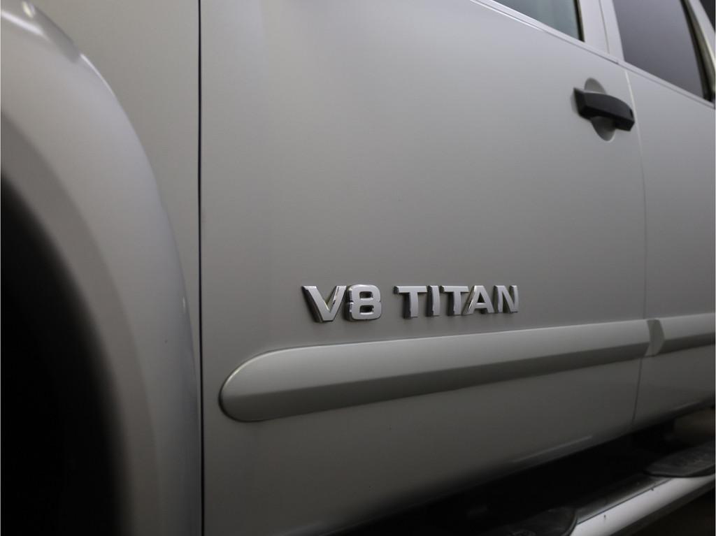 Nissan Titan (bj 2011), Euro 5, Gebruikt, 8 cilinders, Origineel Nederlands