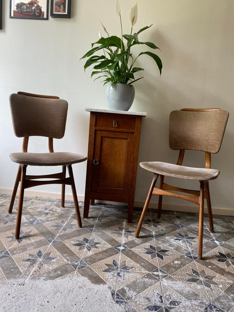 2 Mid-Century vintage eetkamerstoelen, Antiek en Kunst, Ophalen