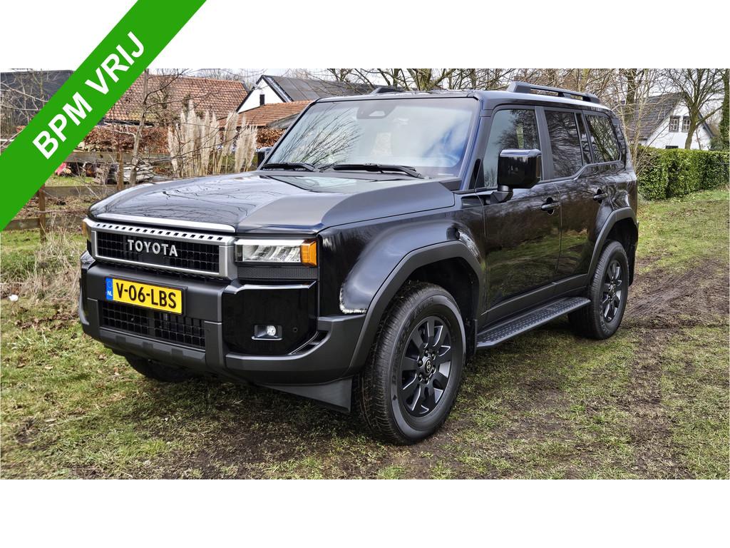 Toyota Land Cruiser 250 2.8 D-4D Window Van Comfort, Auto's, Toyota, Automaat, Euro 6, 4 cilinders, 10 km/l