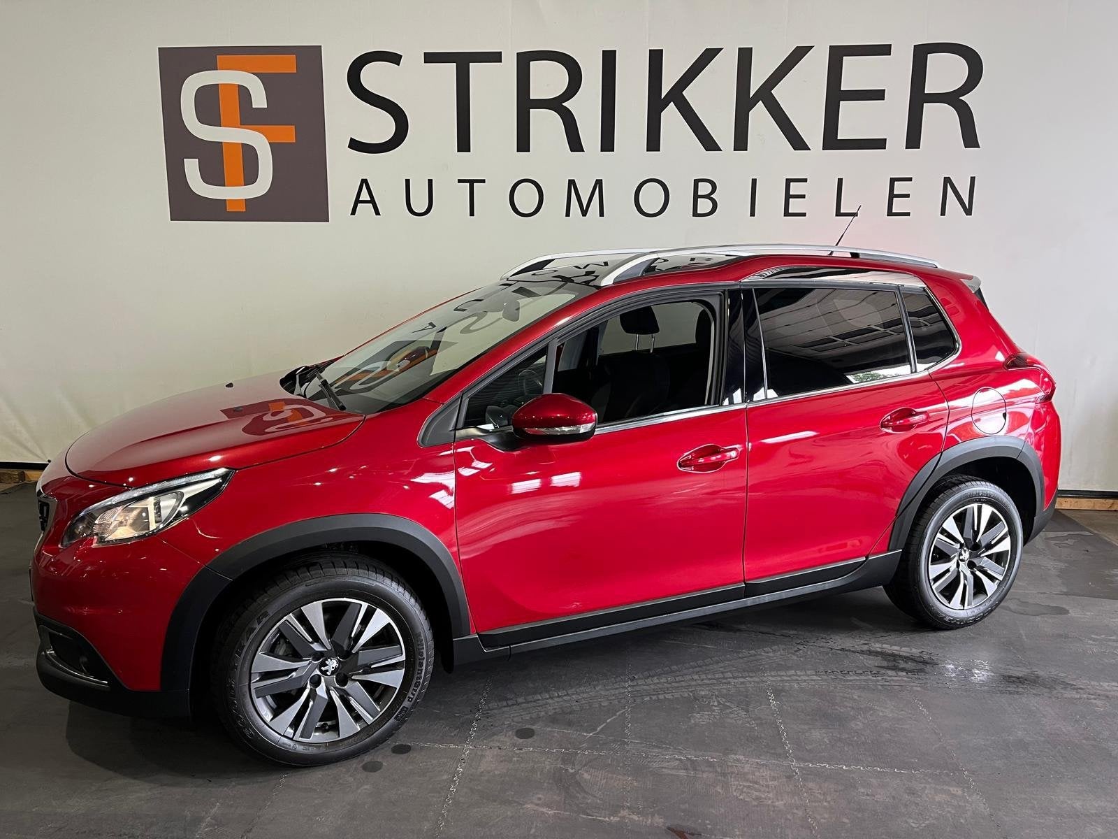 Peugeot 2008 1.2 PureTech Allure, Auto's, Peugeot, 1199 cc, 1165 kg, Leder en Stof, Origineel Nederlands