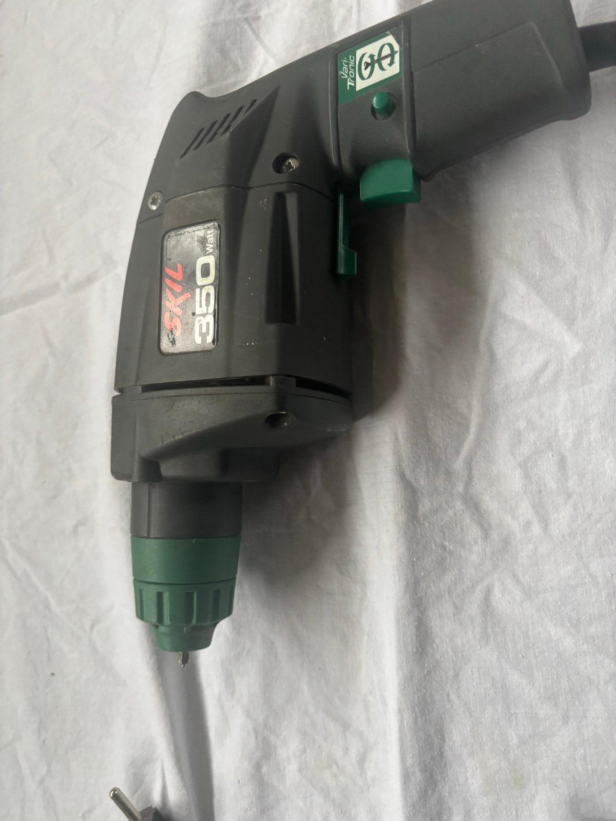 Skil Schroefmachine 350 Watt - Vari-Tronic, Doe-het-zelf en Verbouw, Gereedschap | Boormachines, Gebruikt, Variabele snelheid